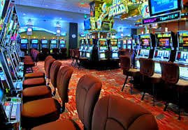 Antarmuka permainan Microgaming di hades188 menampilkan katalog slot dan permainan meja